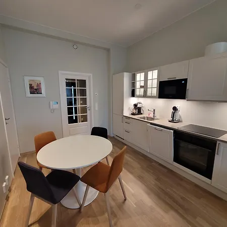 New 5min To Airport At Kokstad Train Station Apartament